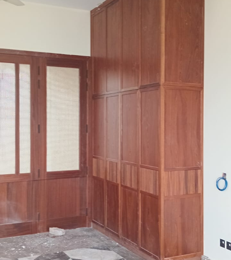 Door Wooden Wardrobe – Spacious Storage